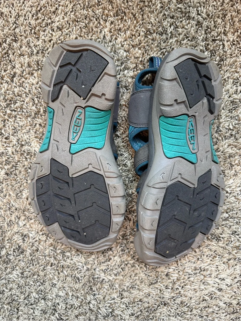 Keen comfortable kids